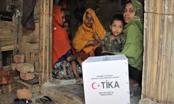 مساعدات طبية تركية تعيد تأهيل مستشفى للروهينجا في بنجلاديش