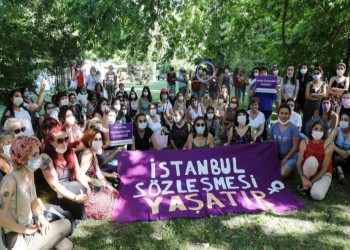 دعوى قضائية لوقف انسحاب تركيا من اتفاقية إسطنبول لحقوق المرأة