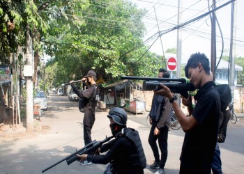 مقتل 5 رجال شرطة على يد حركة للعصيان في ميانمار