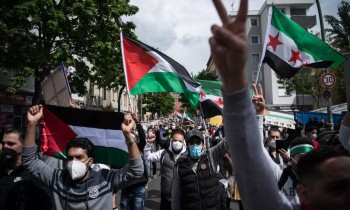 برلين.. الآلاف يتضامنون مع الشعب الفلسطيني في وقفة احتجاجية