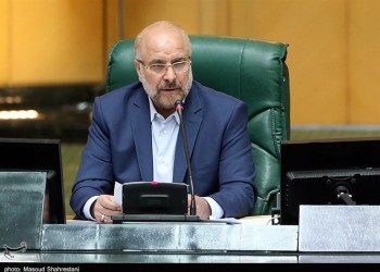 للعام الثاني.. البرلمان الإيراني يعيد انتخاب قاليباف رئيسا له