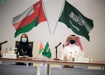 السعودية تبحث إقامة منطقة صناعية في سلطنة عمان
