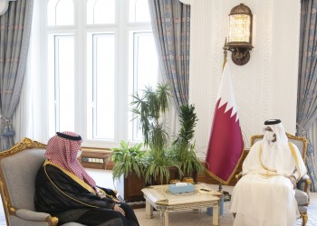 نائب أمير قطر والسفير السعودي يبحثان تطوير العلاقات