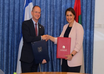 إسرائيل توقع أولى اتفاقيات التعاون الزراعي مع الإمارات