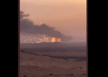 انفجار ضخم بمدينة الخرج السعودية.. ووزارة الدفاع تنفي وقوع إصابات (فيديو)