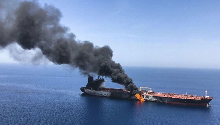 ديبكا: البحرية الأمريكية أنقذت ميرسر ستريت من هجوم إيراني ثان