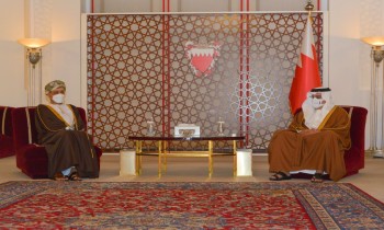 توقيع 3 مذكرات تفاهم.. مباحثات بحرينية عمانية لتعزيز التعاون