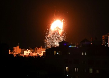 غارات إسرئيلية على غزة.. وأدرعي: استهدفنا مواقع لحماس والجهاد