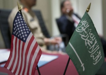 لماذا واقفت أمريكا على صفقة تسليح للسعودية؟.. خبيران يجيبان