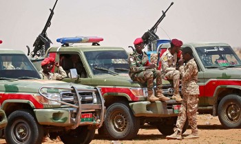السودان.. الدعم السريع تضبط أسلحة ومهربين قادمين من ليبيا