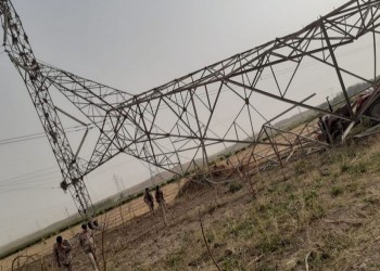 الظلام يخيم على 3 محافظات عراقية جراء انقطاع الكهرباء