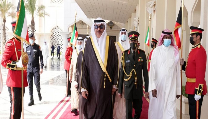 الكويت: لن نحيد عن دورنا الإنساني وسياستنا المتوازنة