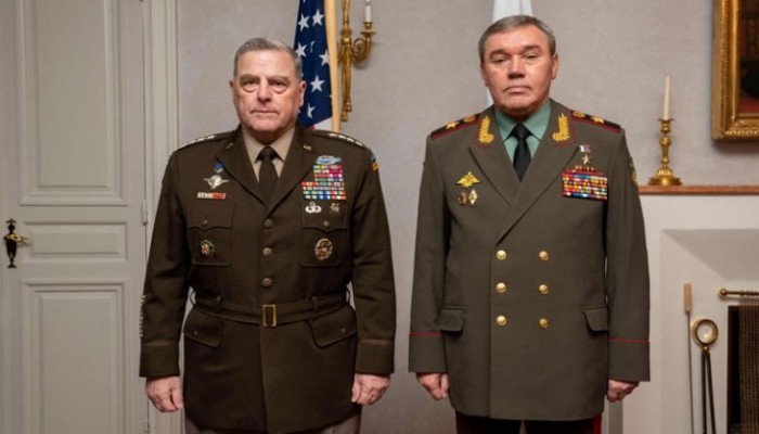 قائدا الجيشين الأمريكي والروسي يلتقيان في هلسنكي