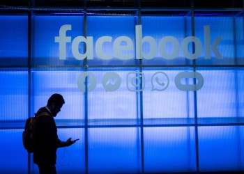 فيسبوك: ضبط إعدادات خاطئ وراء انقطاع الكبير وليس نشاطا خبيثا