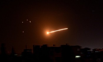 أصاب 6.. قصف إسرائيلي يستهدف ميليشيا إيرانية بسوريا