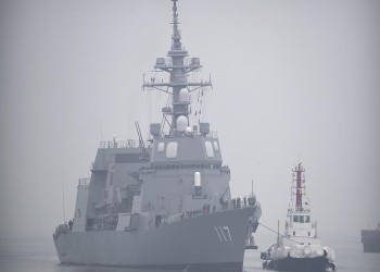 عمان وكوريا الجنوبية والاتحاد الأوروبي يجرون أول مناورة بحرية في خليج عدن