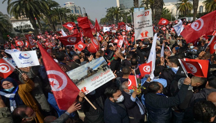 "النهضة" تستنكر انفراد سعيد بالسلطات والتعتيم على وضع تونس المالي