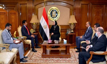وزيرة الصناعة المصرية: نتطلع لتنمية العلاقات التجارية والاستثمارية مع قطر