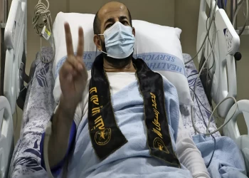نادي الأسير الفلسطيني يحذر من وفاة المضربين عن الطعام بسجون الاحتلال