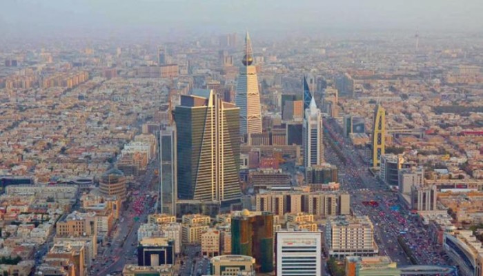 فايننشال تايمز: تعديل السعودية قواعدها الخاصة بالواردات فاجأ الإمارات