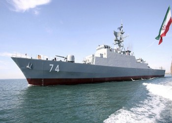 البحرية الإيرانية تحبط هجوما لقراصنة على ناقلة نفط في خليج عدن