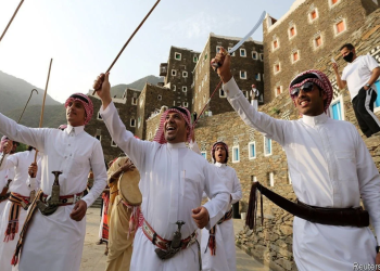 ذا إيكونوميست: السعودية تعاني لتحديث اقتصادها.. والسياحة والاستثمار الأجنبي يتقدمان ببطء