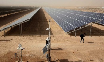موقع أمريكي: صفقة بين إسرائيل والإمارات والأردن لإنشاء مزرعة طاقة شمسية