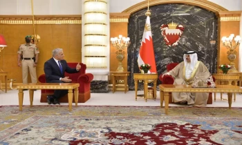 ولي عهد ‎البحرين يلتقي مستشار الأمن القومي الإسرائيلي بالمنامة