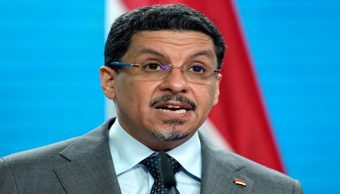 وزير الخارجية اليمني يحذر من خطورة سقوط مأرب في قبضة الحوثيين