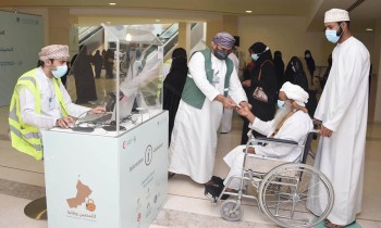 سلطنة عمان تسجل أول حالتي إصابة بالمتحور أوميكرون