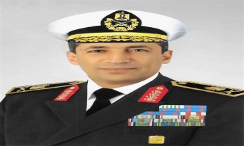 السيسي يعين قائدا جديدا للقوات البحرية المصرية