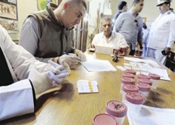 مصر تبدأ تطبيق قانون فصل الموظف المتعاطي للمخدرات
