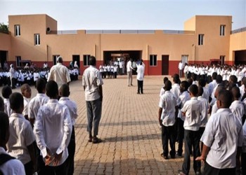 مدرسة سودانية تفصل طفلا بدعوى إساءته للعقيدة.. وجدل واسع بمواقع التواصل
