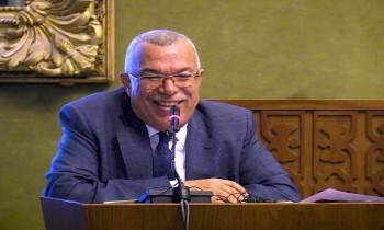 تونس.. نائب رئيس النهضة يضرب عن الطعام بالمستشفى ووفد حقوقي يزوره