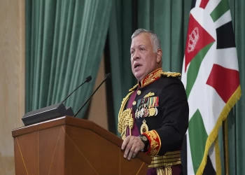 البرلمان الأردني يقر تعديلات دستورية تمنح الملك مزيدا من الصلاحيات