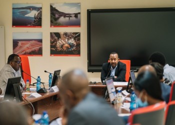 رئيس وزراء إثيوبيا يدعو لإجراء مصالحة وطنية بعد الصراع مع تيجراي