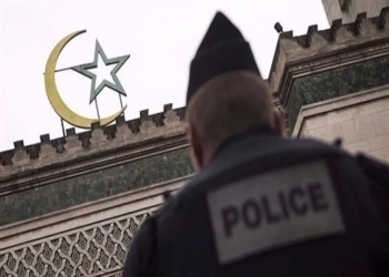 بدعوى معاداة السامية.. وزير الداخلية الفرنسي يأمر بإغلاق مسجد في كان