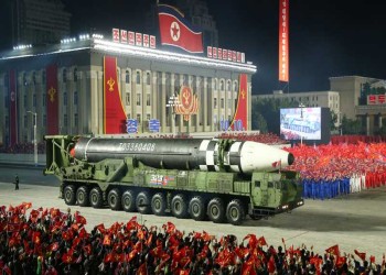 أمريكا تفرض عقوبات على 5 كوريين شماليين على خلفية تجاربها الصاروخية