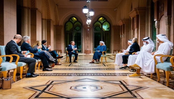 وزير خارجية الإمارات يلتقي قادة مجموعة "الاتفاقيات الإبراهيمية" ببريطانيا