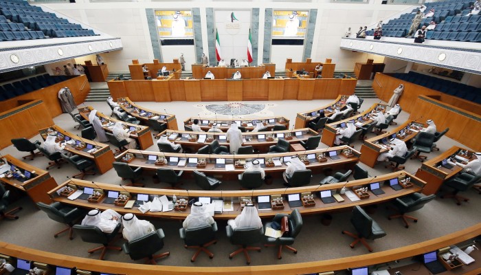بعد توقف 7 أشهر..  برلمان الكويت يعاود إصدار التشريعات