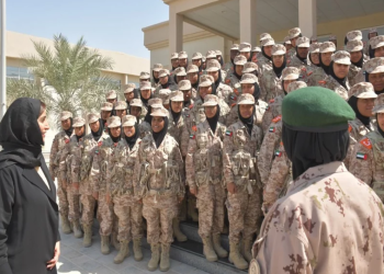 وزير الدفاع الكويتي: التحاق أولى دفعات المتقدمات للجيش بعد رد الإفتاء