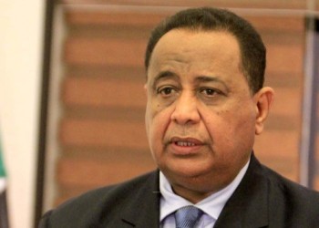السودان.. وزير الخارجية الأسبق إبراهيم غندور يبدأ إضرابا عن الطعام