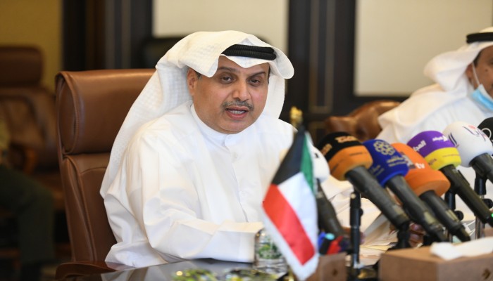 وزير الدفاع الكويتي:التحاق المرأة بالجيش يقتصر على الخدمات الطبية والمساندة