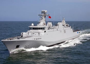 لمواجهة الجزائر.. المغرب يسعى لتعزيز قواته البحرية