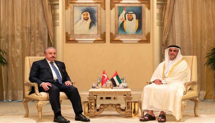 رئيس البرلمان التركي يبحث في الإمارات تعزيز التعاون الثنائي