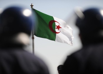 في ظل توتر مع المغرب.. الجزائر تحذر مواطنيها من التجسس على هواتفهم