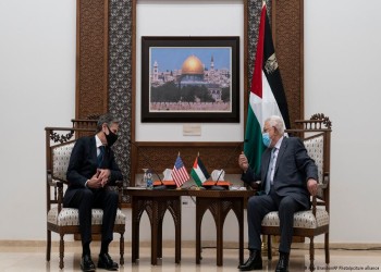 إعلام عبري: عباس يدرس مقترحا أمريكيا لوقف رواتب الأسرى مقابل تسهيلات سياسية