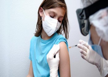 بلقاح فايزر.. قطر توافق على تطعيم الأطفال من 5 إلى 11 عاما