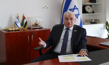 سفير إسرائيل بالإمارات: أبوظبي أول من رفع راية التطبيع