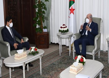 الجزائر.. تبون يلتقي الخليفي رئيس "بي.إن سبورتس" القطرية